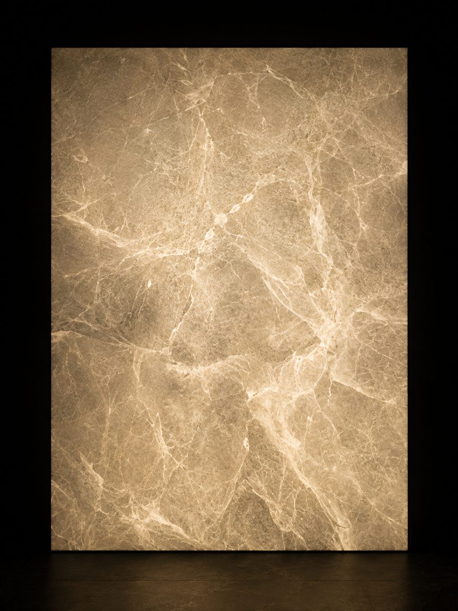 Persian Silk Silk Marble in museum light